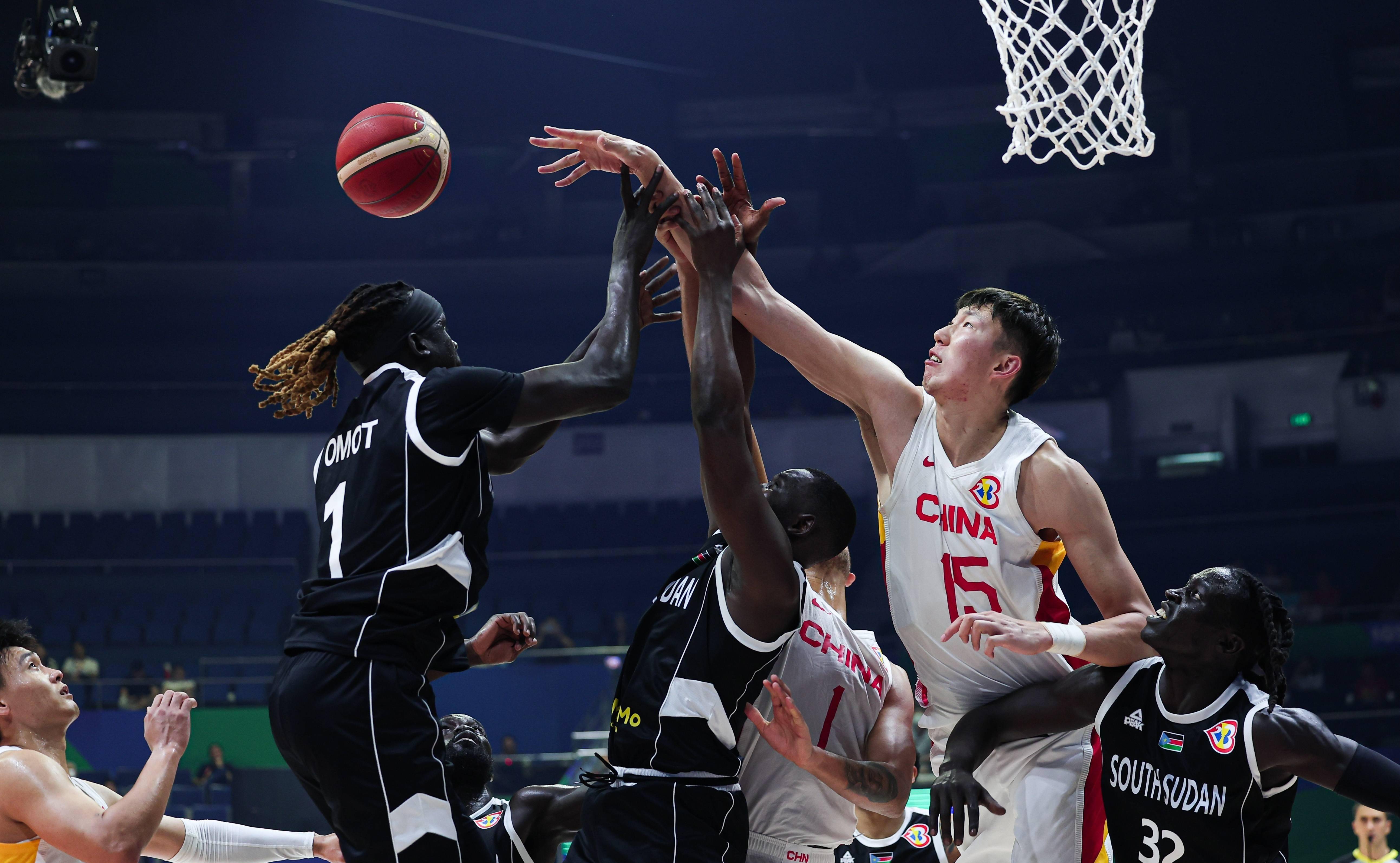 福建队在篮球比赛中取得令人瞩目的胜利