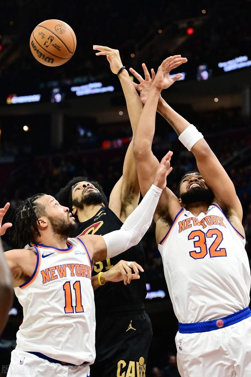 开云体育在线-包含尼克斯队遭逆转，失利不敌骑士队的词条