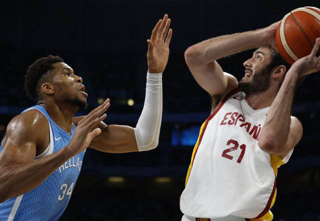 包含希腊男篮备战世界杯，期待出色表现的词条