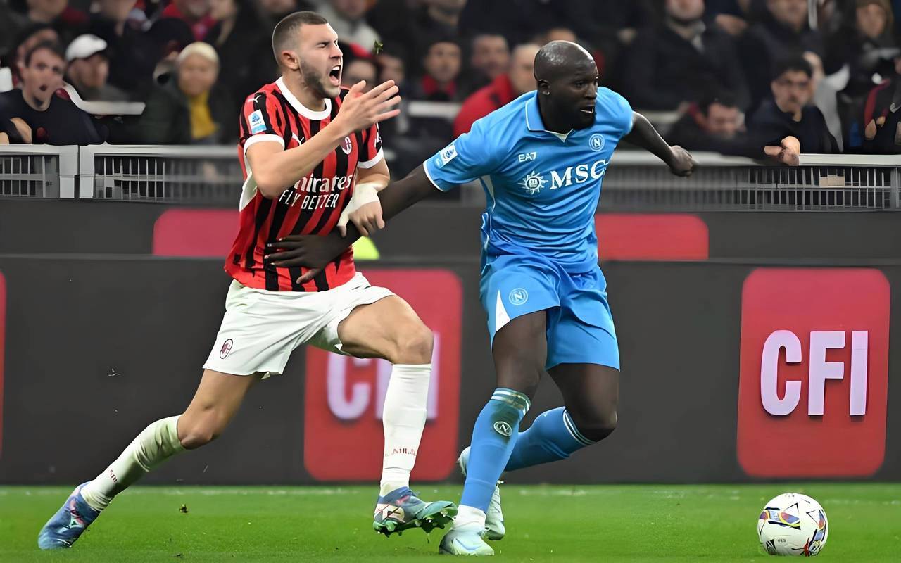 开云体育在线登录-AC米兰签下西甲射手，引发球迷热议的简单介绍