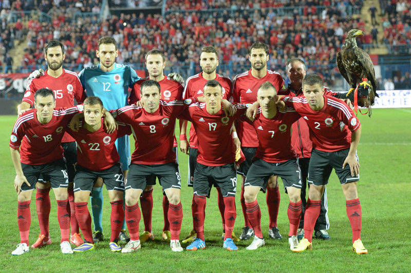 荷兰连克白俄罗斯，取得胜利成就