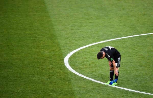 开云体育网页版登录入口-包含冰岛国脚力挽狂澜，全力冲击半决赛的词条