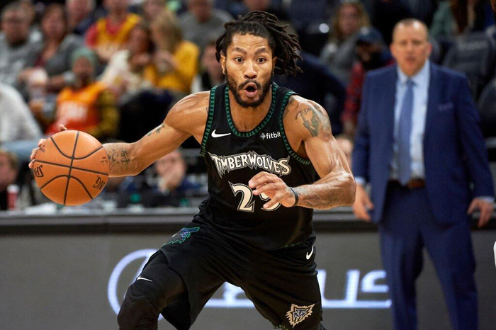 开云体育官网-狼队后卫受伤离场，战术调整成焦点的简单介绍