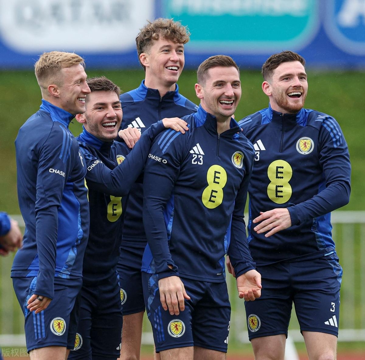 开云体育直播-克罗地亚队战胜苏格兰，提升信心