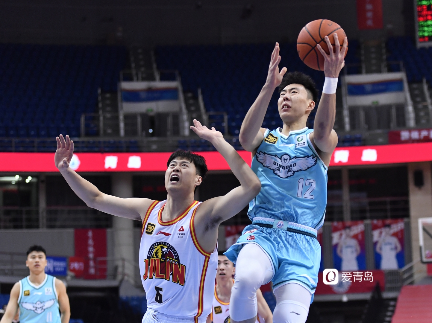 开云体育地址-河南男篮赢得比赛，战胜青岛队