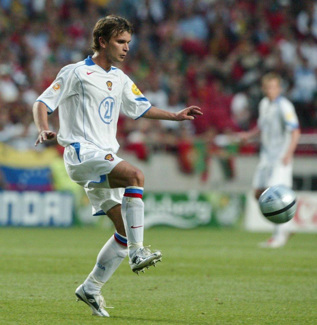 开云体育中国官网-包含匈牙利惊险战平俄罗斯，欧洲杯赛气氛紧张的词条