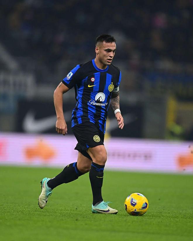 开云体育地址-弗罗西诺内登顶积分榜赢得胜利宝座